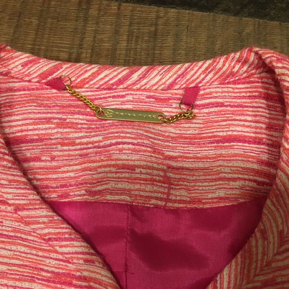 Trina Turk Pink & White Cotton Blend Three Quarter Sleeve Short Jacket, Sz 2 - Picture 2 of 4